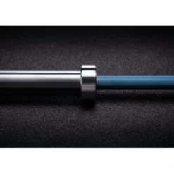 Barre de musculation olympique 220 cm en céramique avec design unique en différents coloris - CERAKOTE KINGS BAR