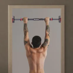 Barre de traction pour porte ajustable de 69 à 107 cm avec capacité de charge de 200 kg
