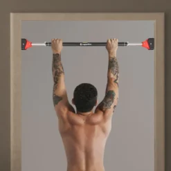 Barre de traction réglable -fixation sur porte pour entraînement à la maison ou homegym