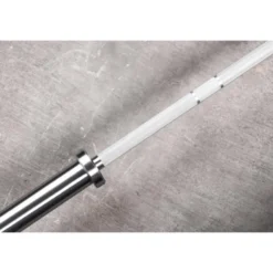 Barre olympique 201 cm capacité de charge 300 kg 180 000 PSI - Queen Bar