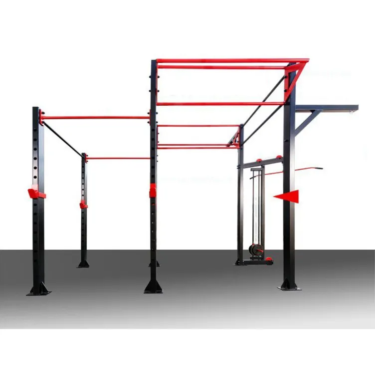 Cage de musculation et de cross-fit polyvalente avec poste à poulie pour training fonctionnel en salle de sport professionnelle