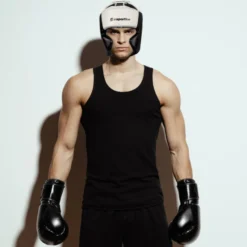 Casque de combat et MMA résistant aux chocs - du S au XL