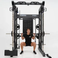 Functional trainer multi-équipé avec accessoires multiples - Musculation Force USA F50 V2
