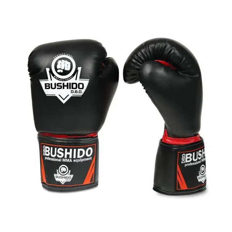 Gants de boxe et sports de combat