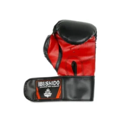 Gants de boxe et sports de combat