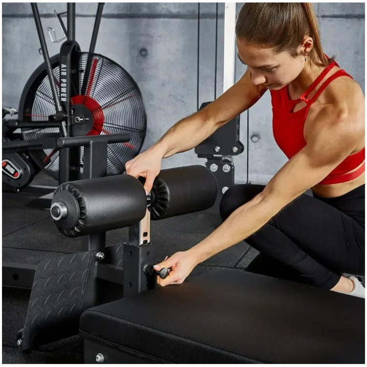 Glute Ham Trainer au sol ATX ultra compact pour entraînement du bas du corp en home gym