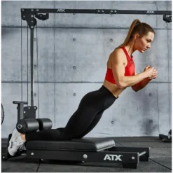 Glute Ham Trainer au sol ATX ultra compact pour entraînement du bas du corp en home gym