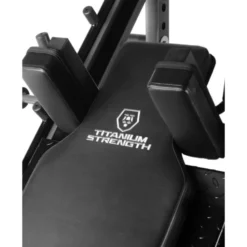 Monster plate loaded leg press / hack squat pro - Presse à cuisses à charge libre jusqu'à 300 kg - LP300 Titanium Strength