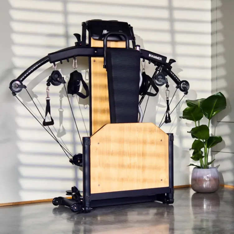 Multi-station en bois Bio force avec technologie TNT - Entraînement polyvalent en homegym avec résistance maximale de 125 kg