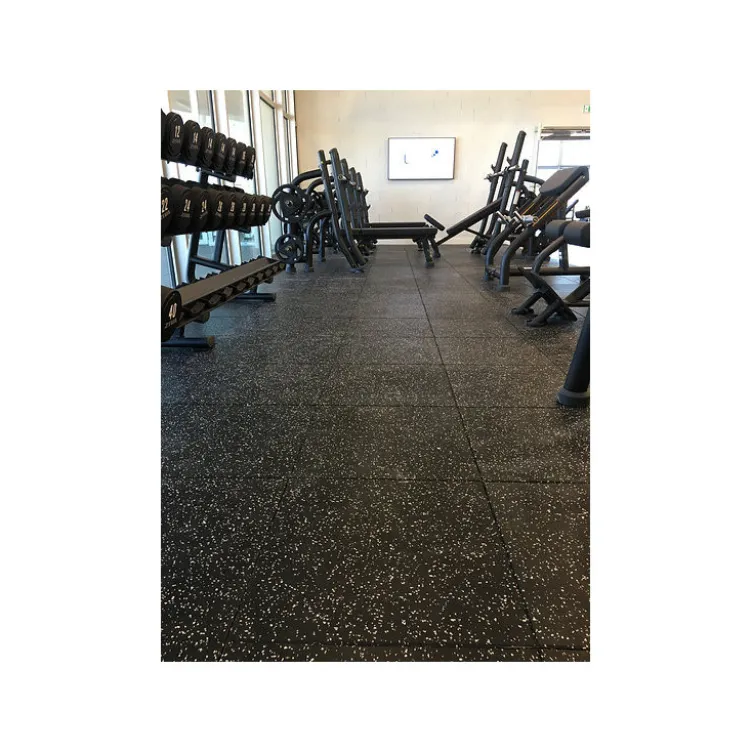 Plaques de sol 20 mm d'épaisseur avec couche amortissante et clips de fixation fournis - Salle de sport