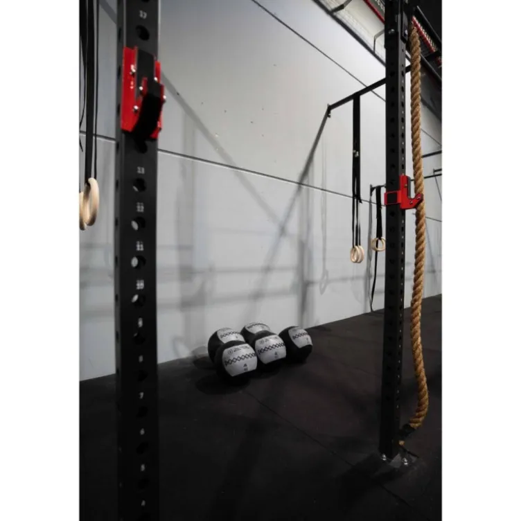 Plateforme RIG de cross-training à fixation murale 5 modules Titanium Strength RIG-T5 - Accessoires inclus