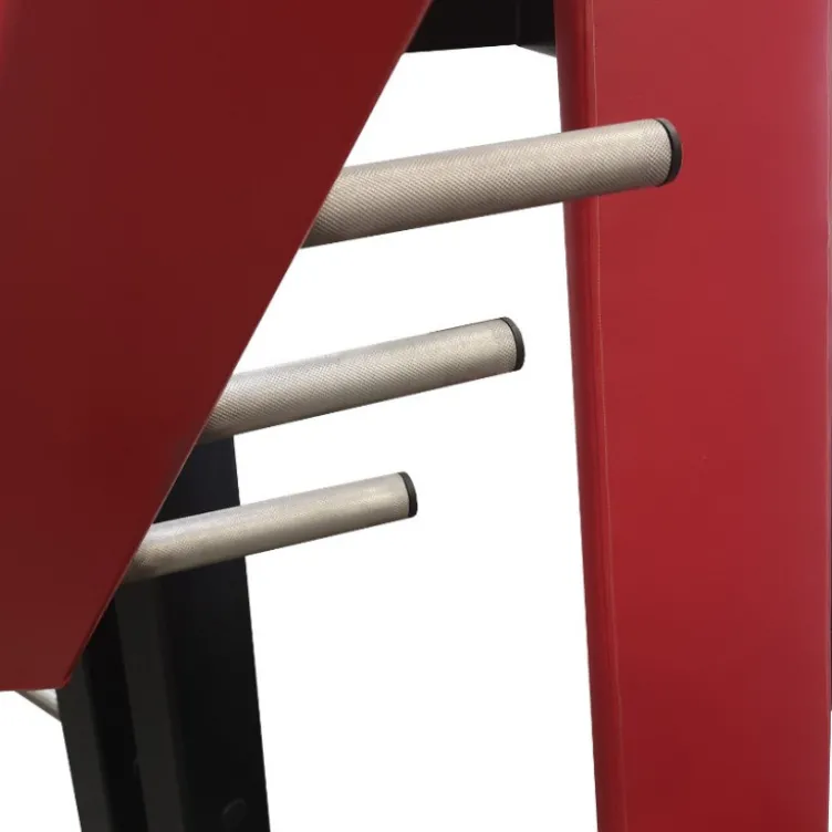 Presse pectorale pour développé assis avec bras convergents - Chest Press à charges libres ergonomique et position ajustable