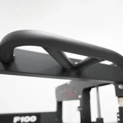 Rack polyvalent Force USA F100 V2 avec 200 kilos de plaques de poids et accessoires de training