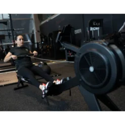 Rameur à air professionnel Titanium Strength avec 10 réglages et Connectivité Bluetooth - Console à piles