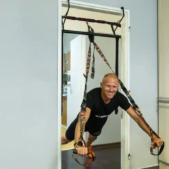 Sangle de suspension polyvalente pour exercices de fitness en homegym - Jaune