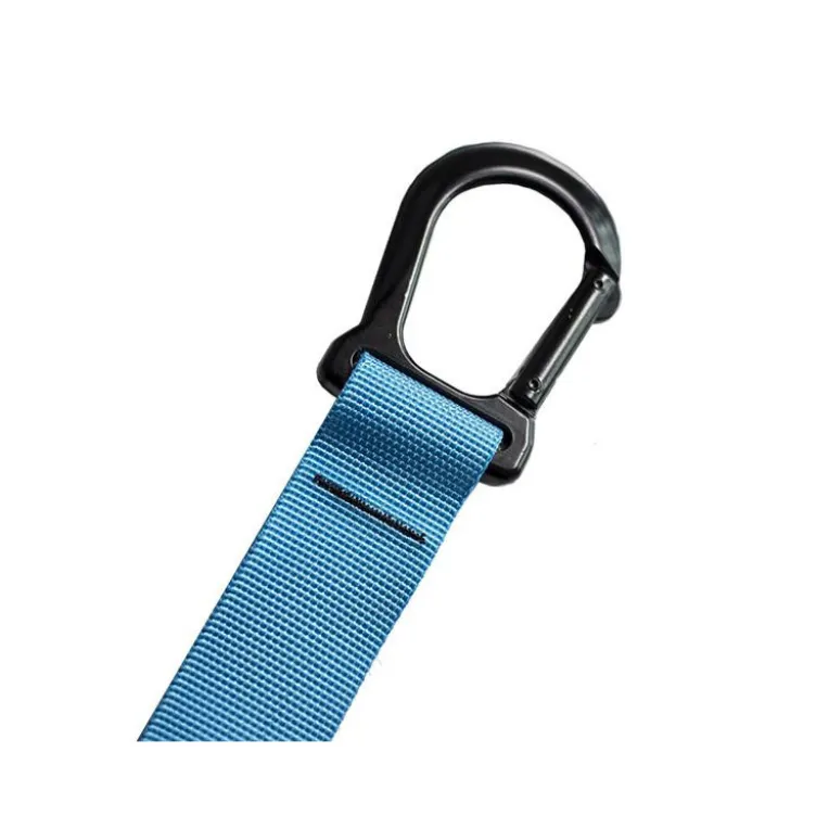 Sangles TRX attachables à un point d'ancrage pour séances de renforcement musculaire