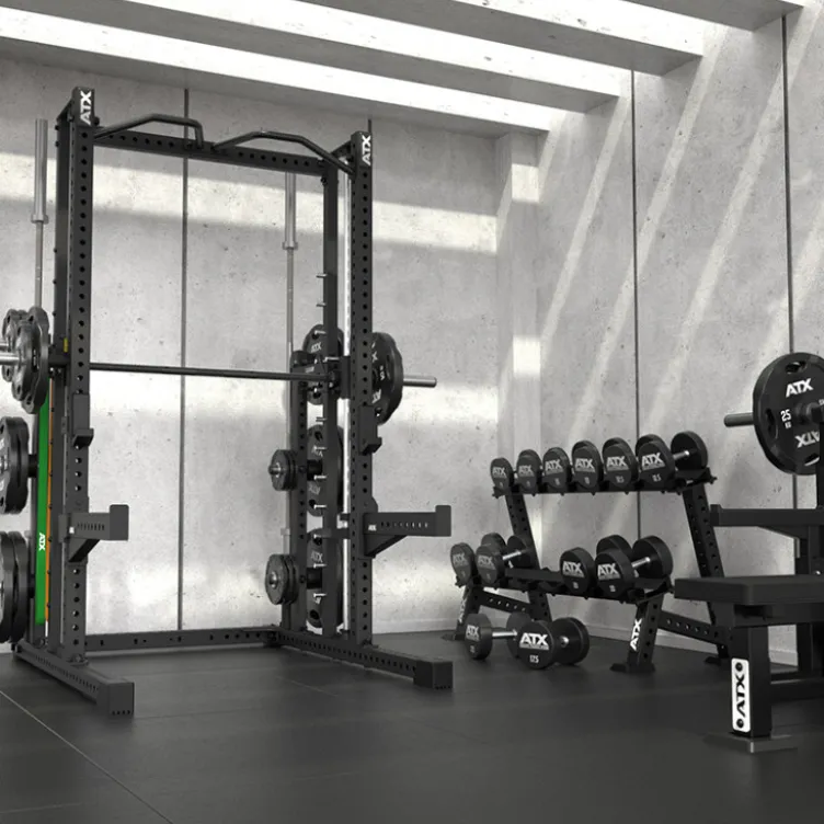 Smith machine ATX série 700 avec poulie à charge libre -Guidage précis et fluide avec supports de rangement multiples intégrés