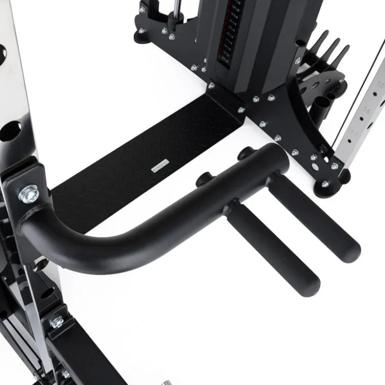 Smith machine haut de gamme avec accessoires inclus - Entraînement complet du corps