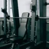 Smith Machine professionnelle pour salle de sport - Capacité de charge 300 kg - Titanium Strength Elite Serie