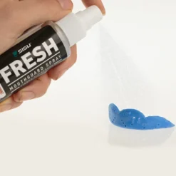 Spray de nettoyage frais pour protège-dents de boxe - 60 ml