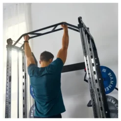 Station de musculation polyvalente Autark Hammer avec barre guidée et accessoires - Barre de traction multi-grip
