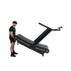 Tapis de course incurvé auto-propulsé de qualité professionnelle - 150 000 km d'autonomie Titanium Strength