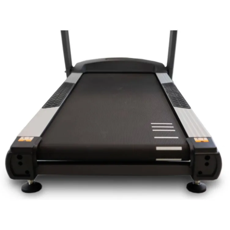 Tapis de course TM900 Titanium Strength Performance Séries jusqu'à 22 km/h - Inclinaison réglable et écran connecté