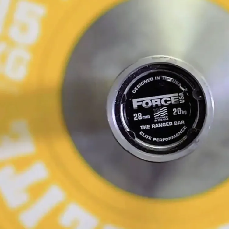 The barbell Ranger Force USA - Barre olympique 220 cm à capacité de charge 680 kg - Approuvée IPF et IWF