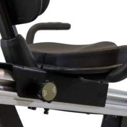 Vélo d'appartement semi-allongé RB900-TFT Titanium Strength Performance Séries avec écran tactile - 24 niveaux d'intensité