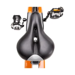 Vélo de biking avec roue d'inertie de 20 kg et repose tablette