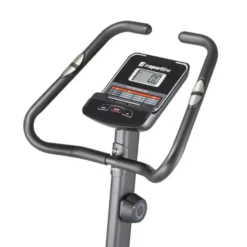 Vélo de cardio avec réglage manuel de la résistance pour séance de cardio en HomeGym - Ajustement de surface inégale