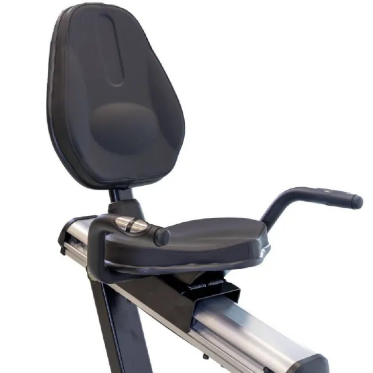 Vélo de cardio semi-allongé RB900 Titanium Strength Performance Séries avec écran LCD - 24 niveaux d'intensité