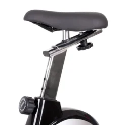 Vélo d'exercice Klegan avec système de résistance à réglage manuel - Siège réglable horizontalement et verticalement