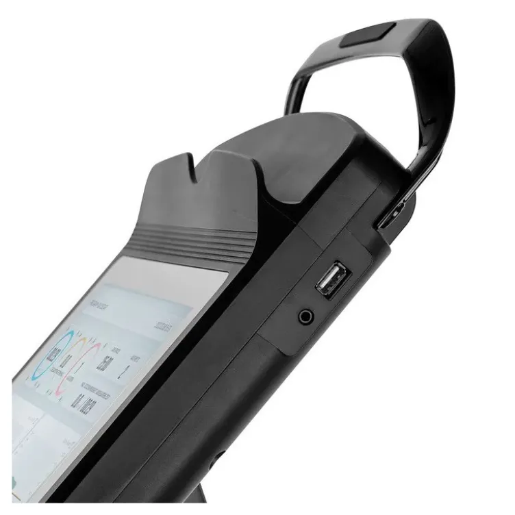 Vélo elliptique Hammer avec roue d'inertie de 20 kg et écran tactile TFT - 32 niveaux de résistance